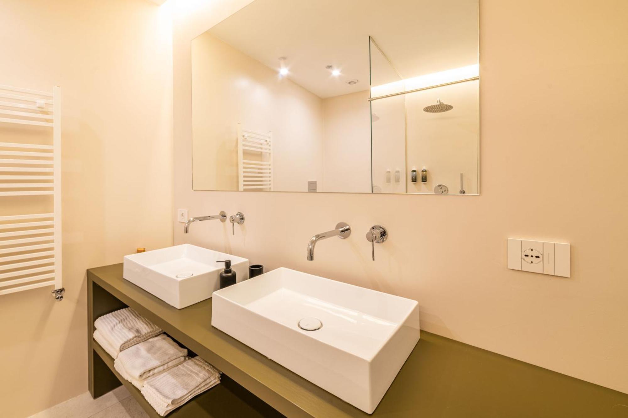 Cortese Suite Napoli Exterior foto