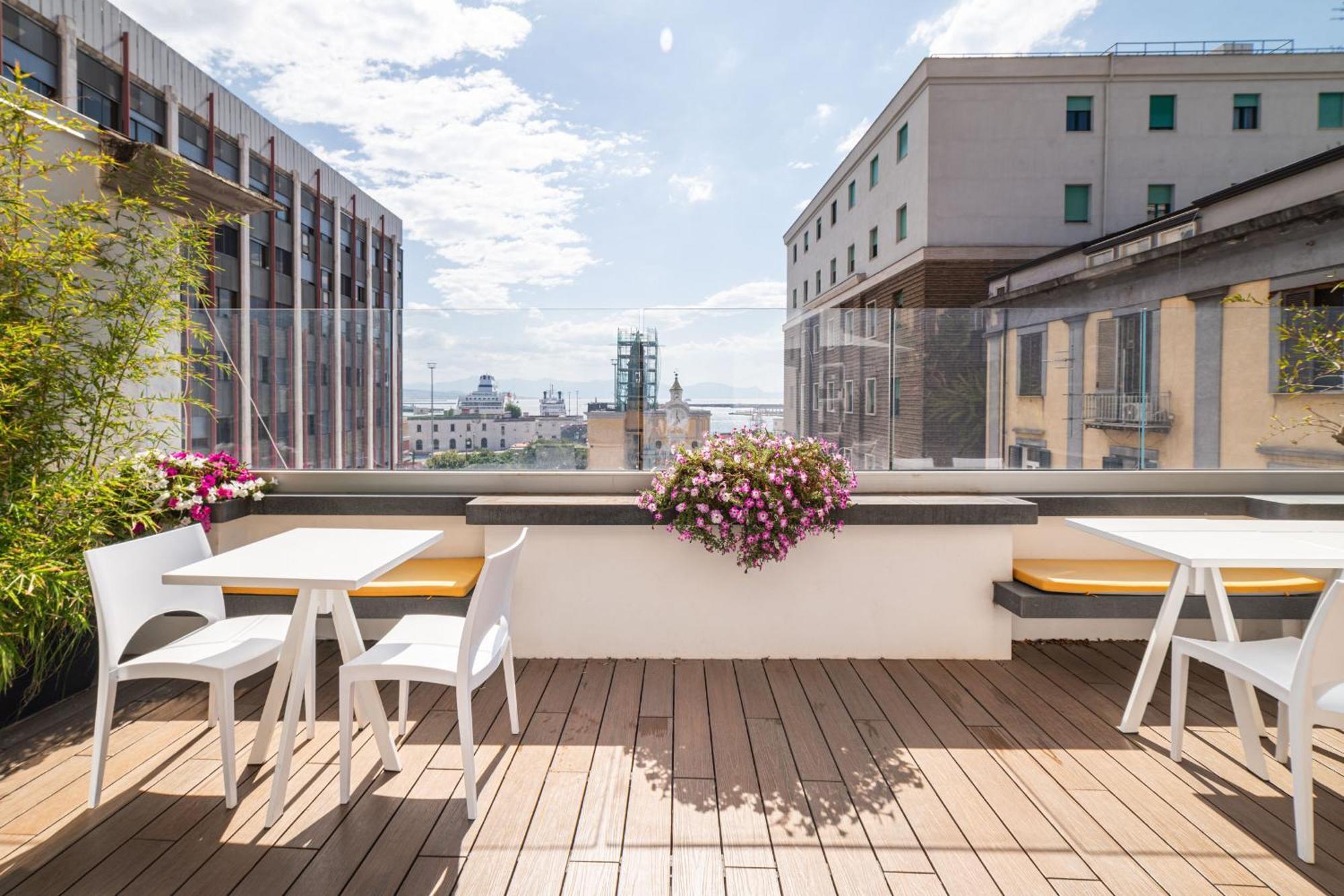 Cortese Suite Napoli Exterior foto